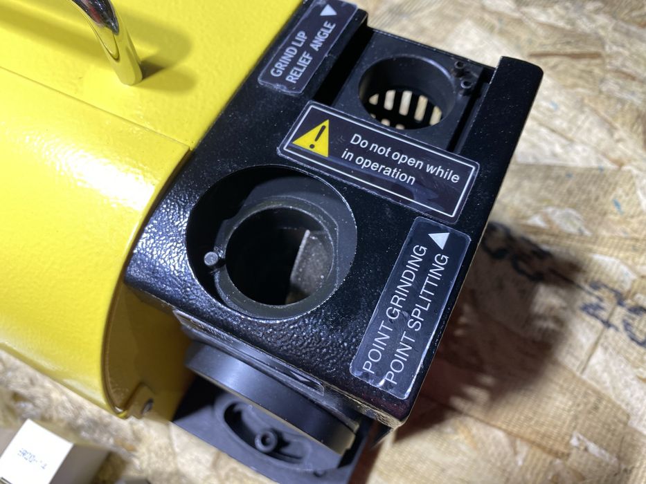 СТАНОК ДЛЯ ЗАТОЧКИ СВЕРЛ MR 13D (2-15ММ) Заточний верстат