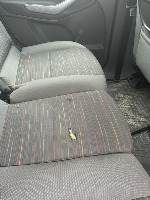 Ford C-max автомобіль