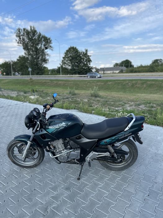 Продам хонду сб500