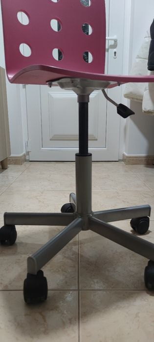 Cadeira IKEA Rosa