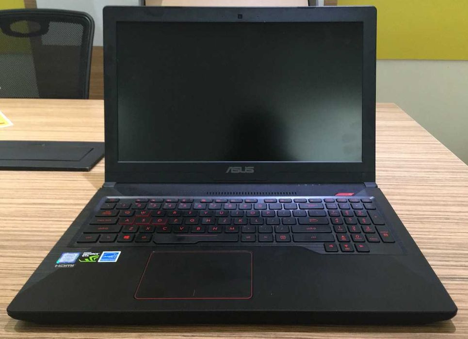 Portátil ASUS Gaming i5-7300HQ / GTX1050 4GB / 16GB RAM / 1TB SSD