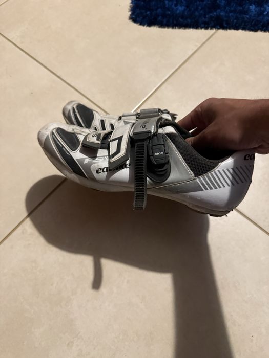 Sapatos de ciclismo catlike