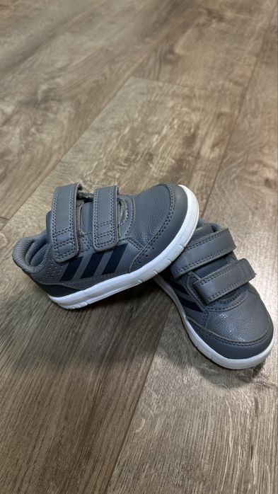 Дитячі кросівки adidas AltaSport CF I (розмір 21)