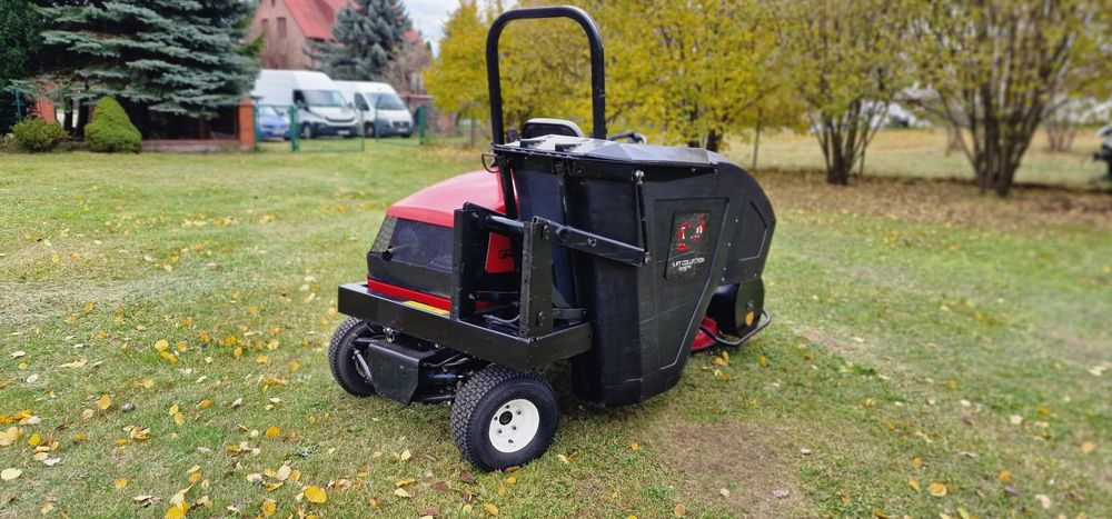 Traktorek kosiarka 4x4 Toro Groundsmaster 3280D Diesel 3 cyl z koszem