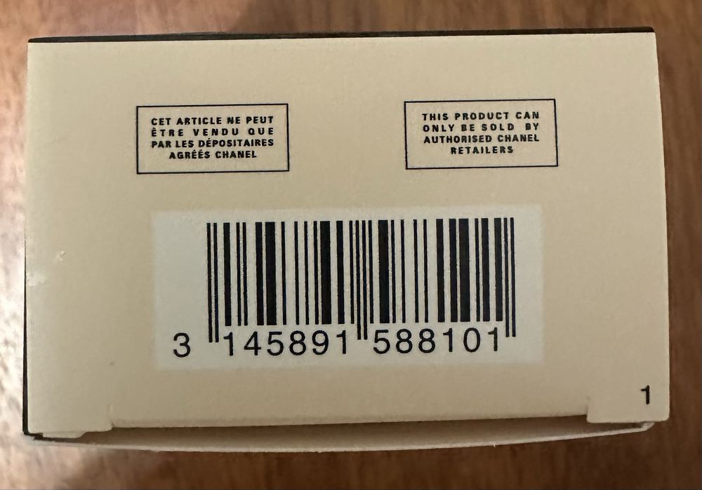 Тональний флюід-тинд Chanel Les Beiges Water-Fresh Tint