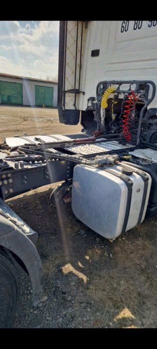 Гидравлика на тягач  Skania заводская .