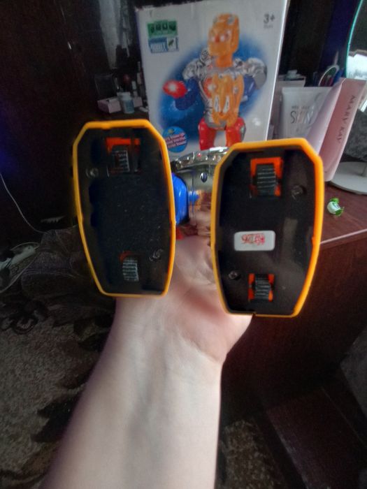 Продам дитячу іграшку робот