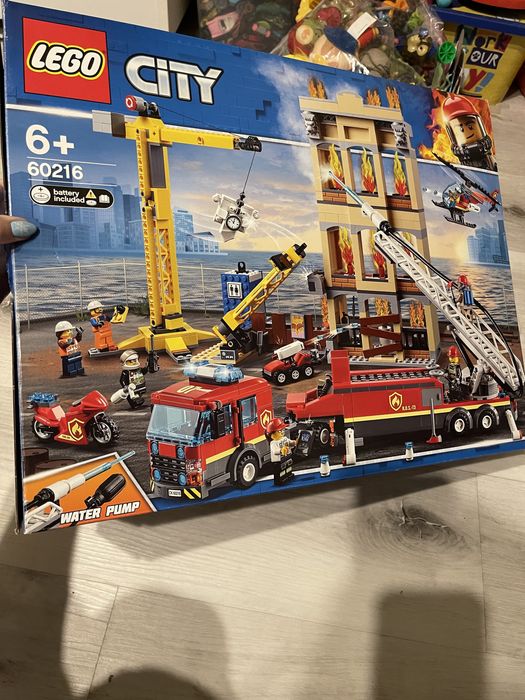 Ogromy zestaw straży pożarnej Lego 60 216