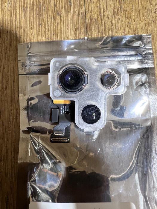 Câmara Traseira Original iPhone 14 Pro - Módulo Triplo