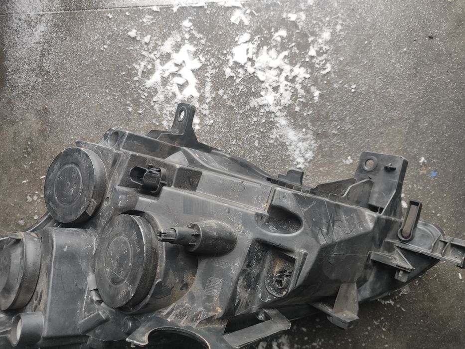 Фара передня права берлінго б9 2013р