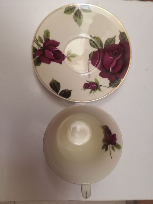 Подарочная чашка с блюдцем розы Prestige Fantastic Rose
