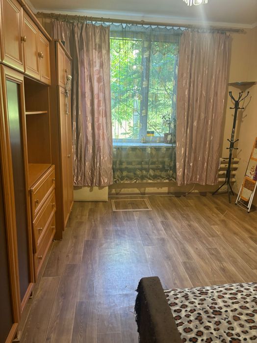 Сдам комнату в общежитии на долгий срок