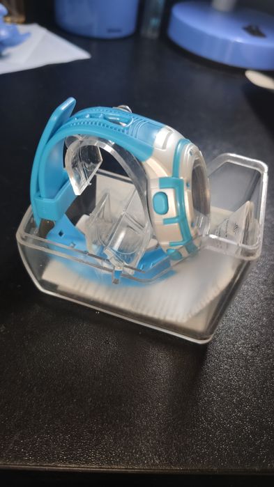 Relógio digital azul á prova de água