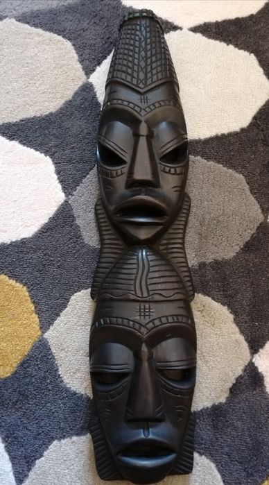 Vendo arte tribal Angolana. Excelente estado