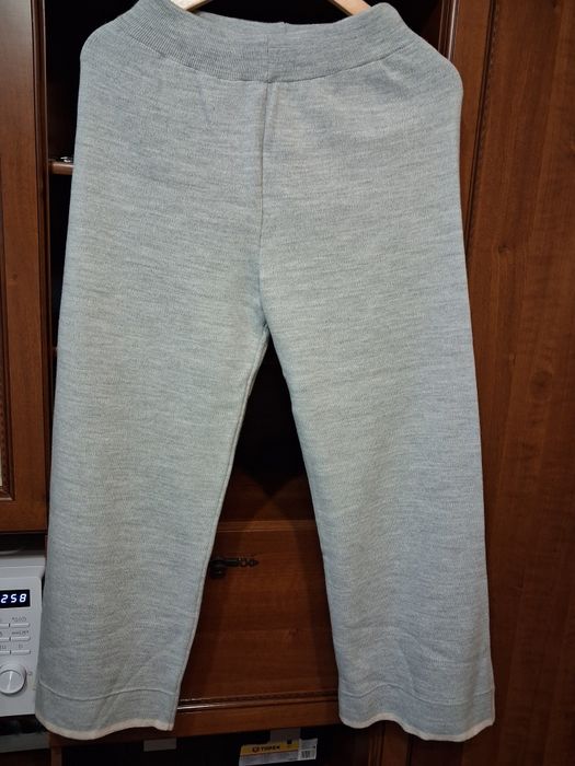 Продам костюм женский