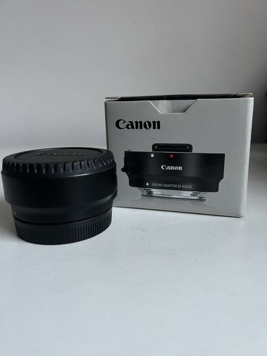 Câmara Canon M50