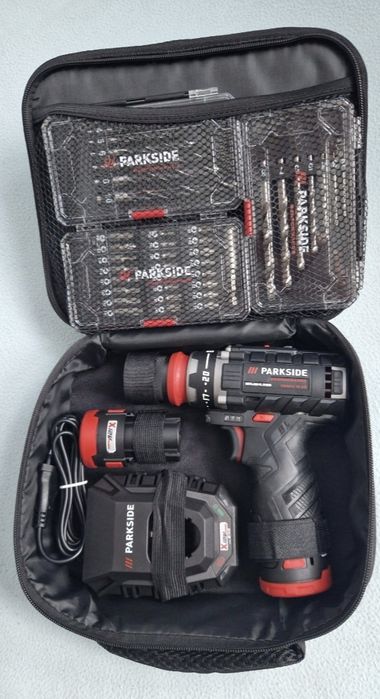 Nowa niużywana wiertarko wkrętarka akumulatorowa.,