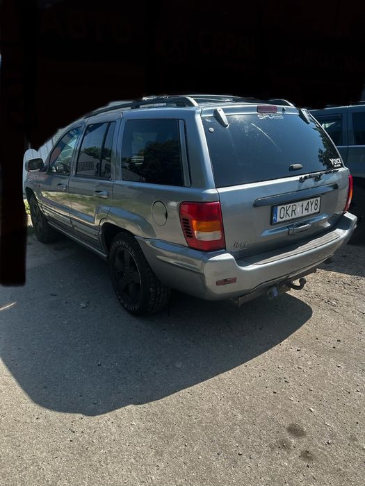 Продам автомобіль Jeep