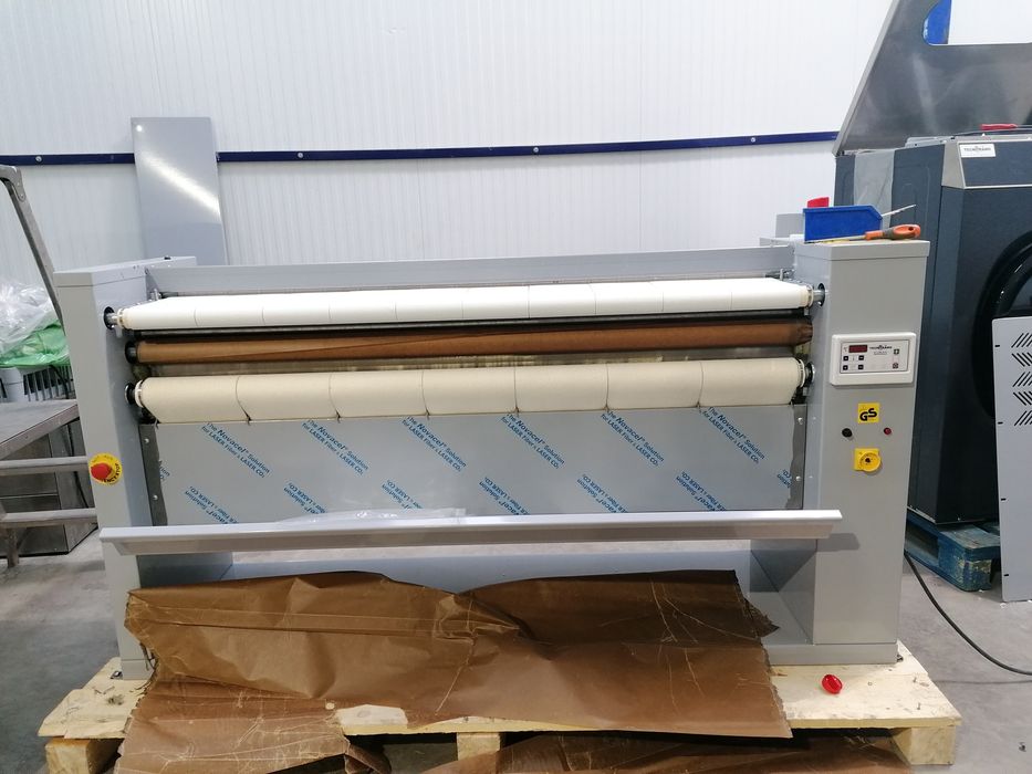 Calandra 1400 passar lençóis industrial Self service