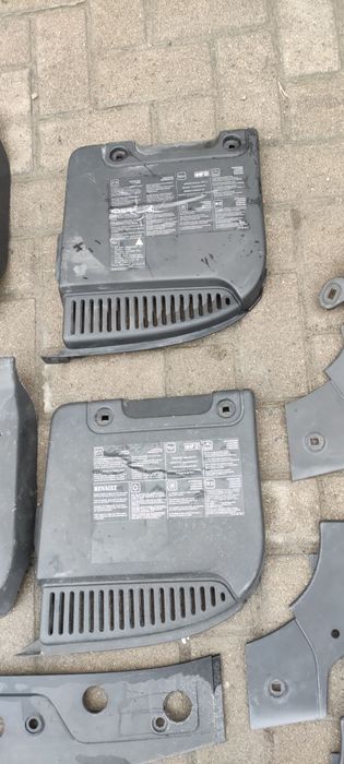 Підкапотний пластик Рено Меган 2 , renault megane 2