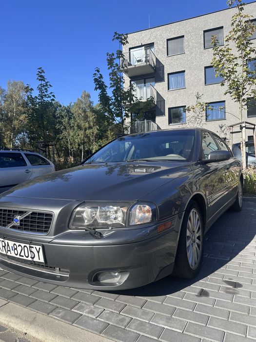 Volvo S80