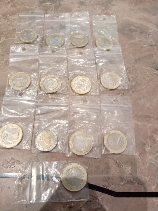 Moedas antigas para venda