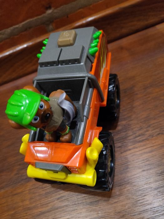 Psi patrol piesek Boomer pojazd  terenowy