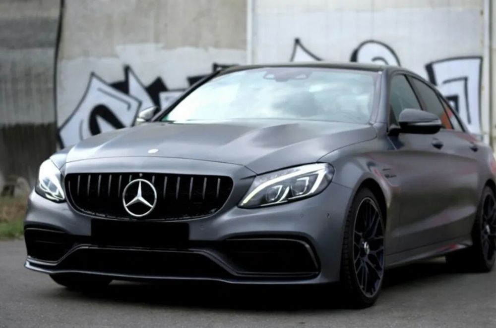 Mercedes-Benz Klasa C Mercedes-AMG C63 V8 BiTurbo