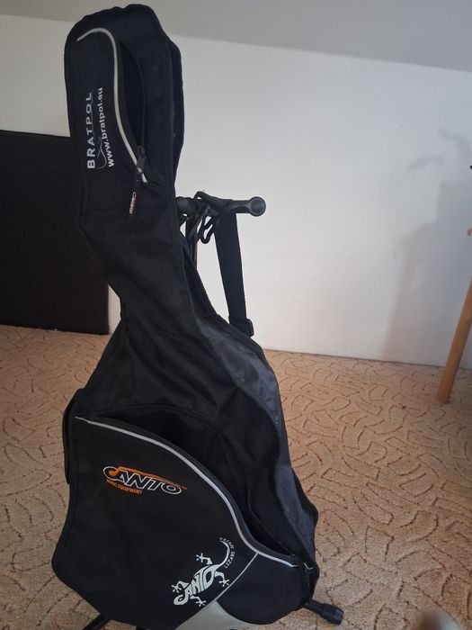 Sprzedam gitarę klasyczną firmy Tanglewood w znakomitym stanie