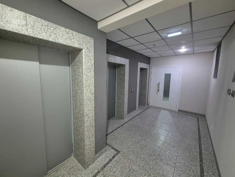 Однокомнатная на Варненской в ЖК "Скай Сити"