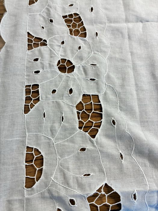 Toalha branca bordado richelieux de Fortaleza