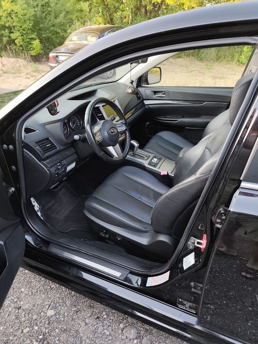 Subaru Legacy 2.5 GT