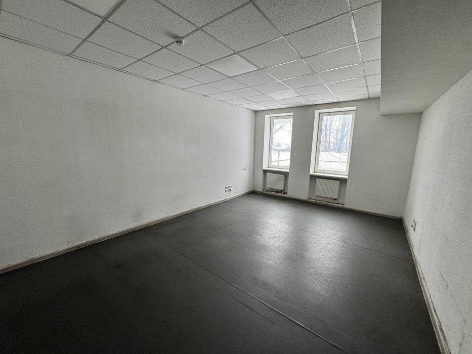 Сдам частину капитального складу Чабани Машинобудівна 1