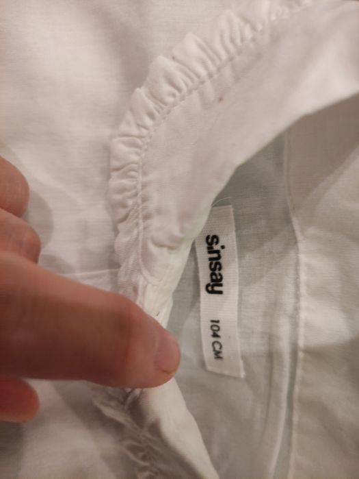 Koszula biała dziewczęca r.104