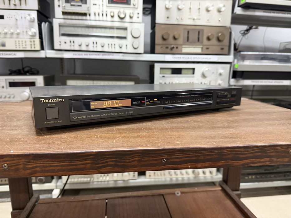 Tuner radiowy Technics ST-500 Audio Room