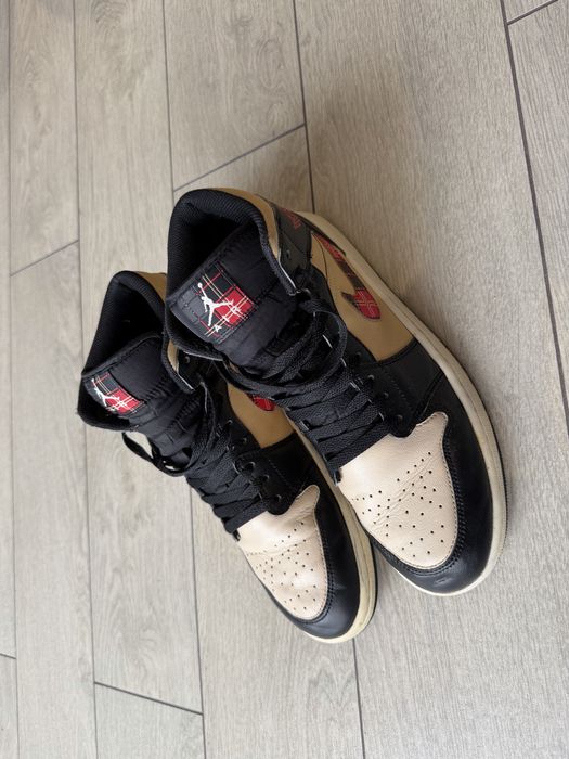 Nike Air Jordan 1 Mid Se