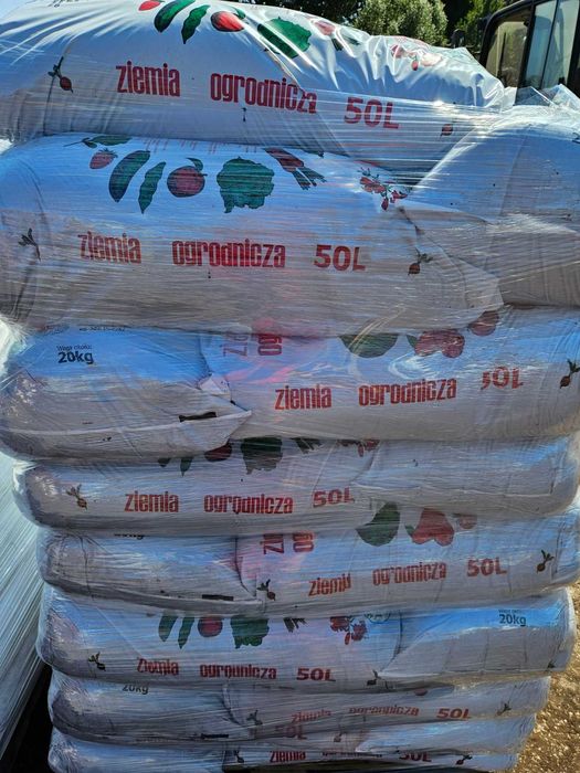 Kora Sosnowa Sortowana Ziemia Torf Podłoża