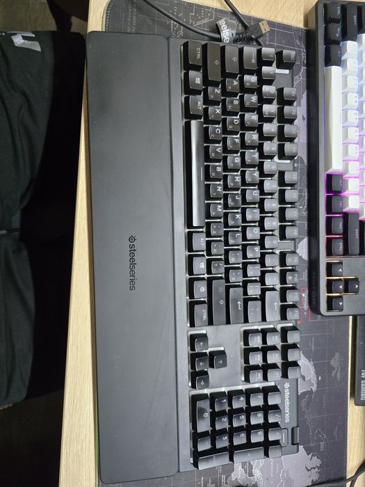 Клавіатура дротова HyperX Alloy Core RGB Membrane Gaming USB (4P4F5AA)