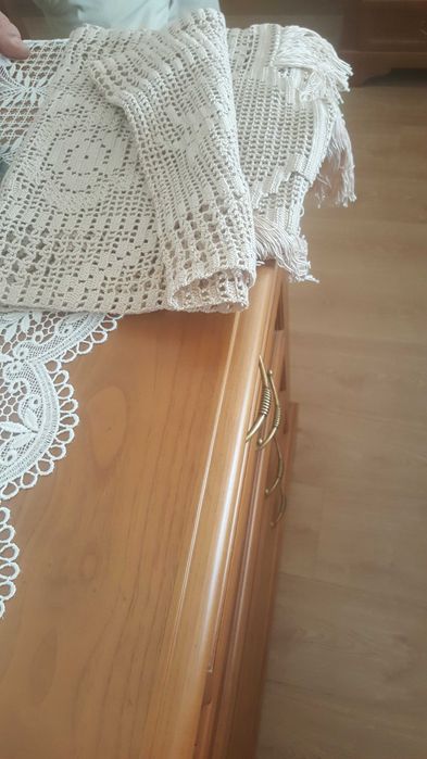 Colcha de renda feita à mao