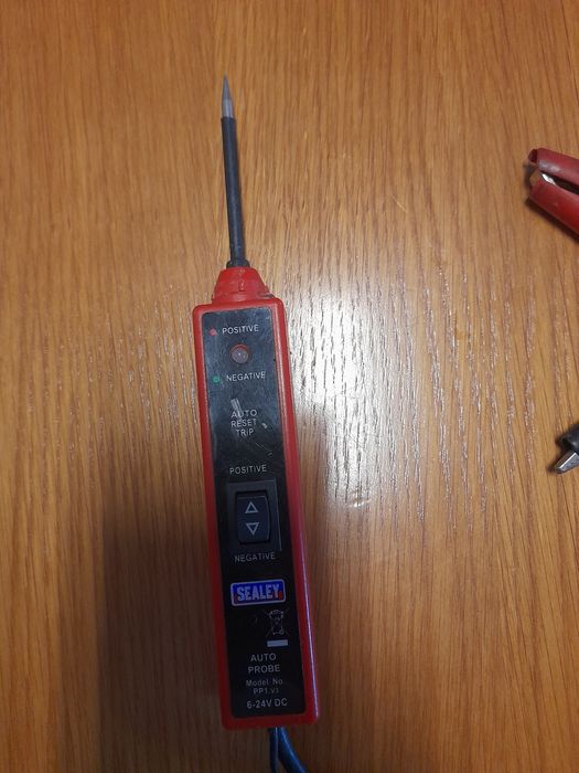 Teste circuitos auto