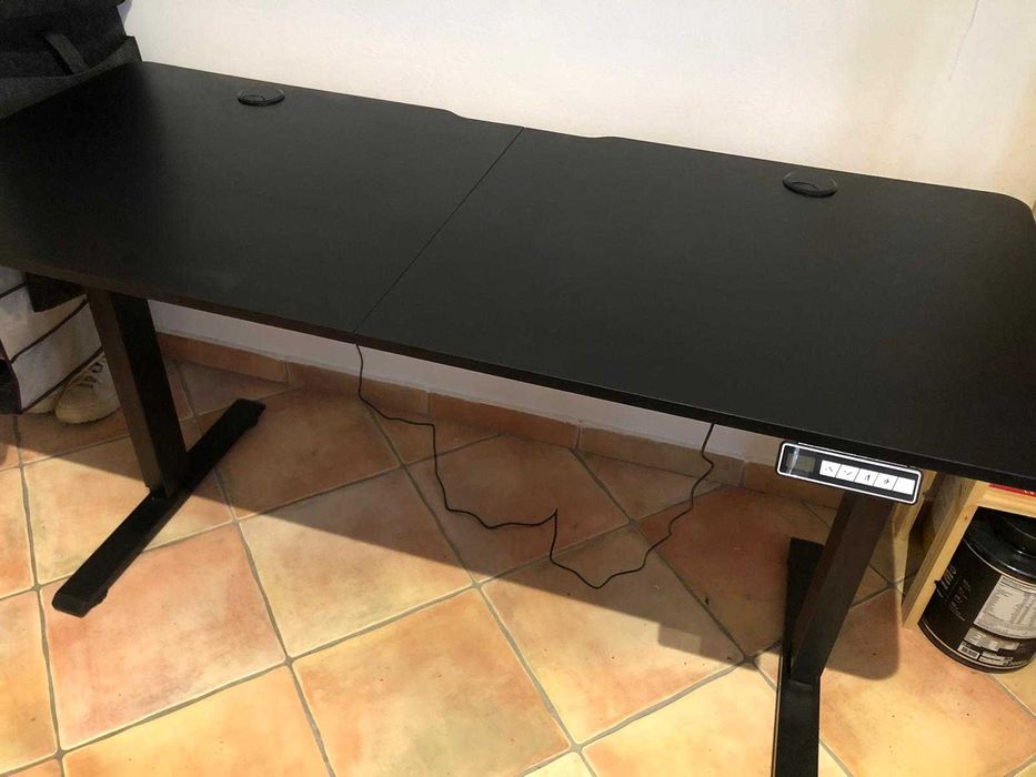 Secretária Elevatória Preto Ryva (140cm x 60cm)