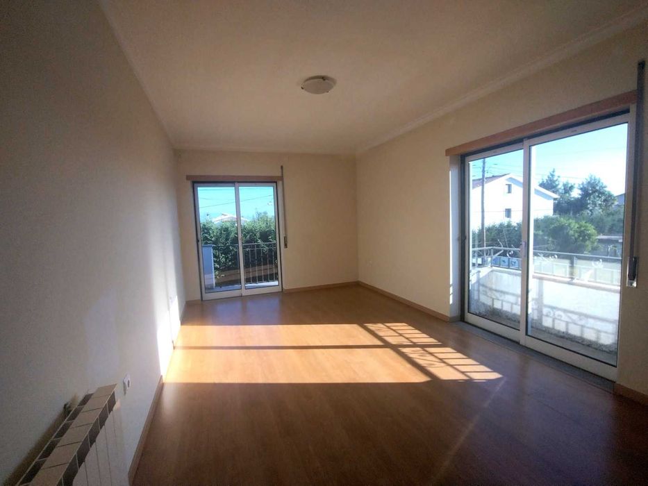 Moradia Isolada T5, 5 WC´s, Aquecimento Central, Viseu