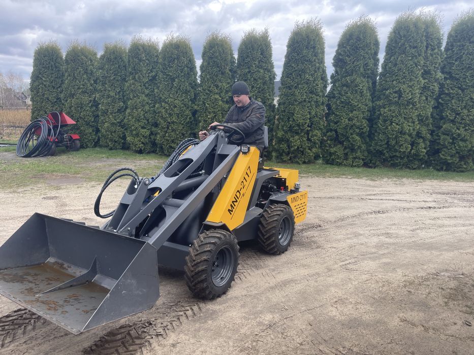 Погрузчик 4х4, мінінавантажувач MND-2117