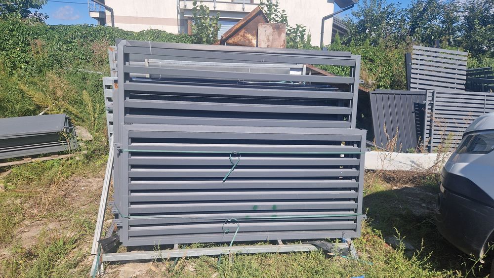 Przęsła ze sztachet pionowych, palisada, inne profile