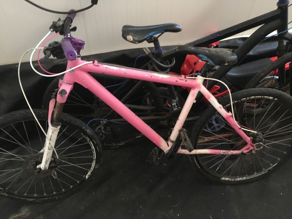 Bicicleta cor rosa