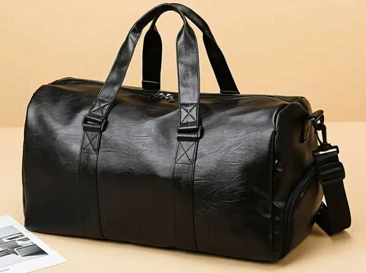 Сумка для подорожей або спорту