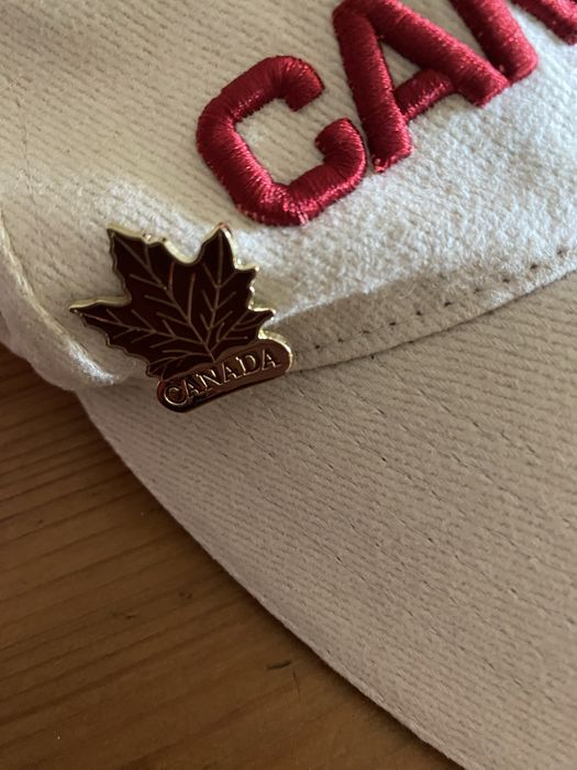 Czapka Canada CN Tower