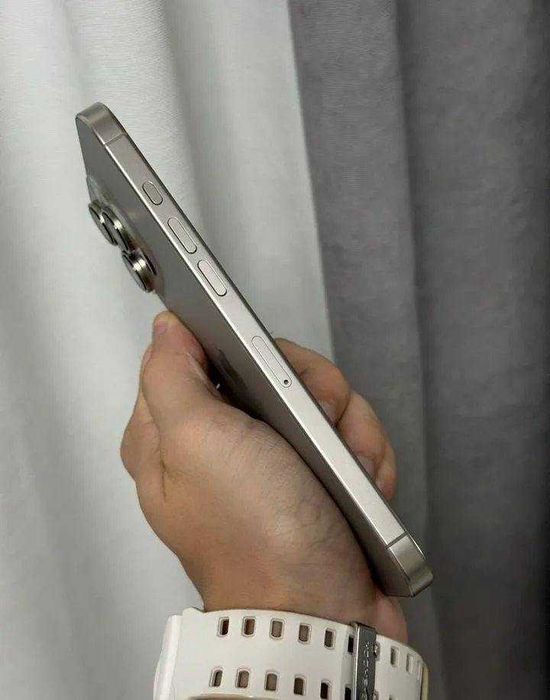 iPhone 16 Pro Max, 256 ГБ