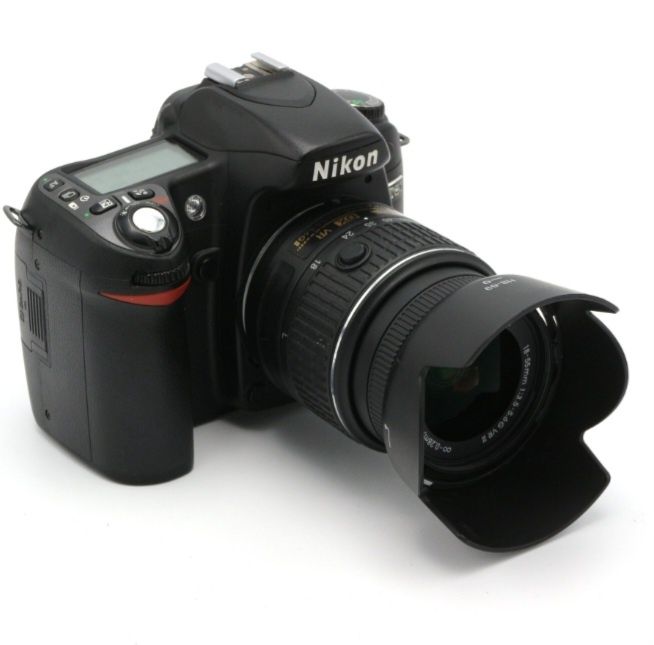 Nikon D80 + AF-s 18-55 DX VR (155€)