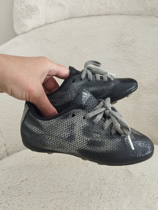 Buty piłkarskie, korki r. 29/30 Adidas